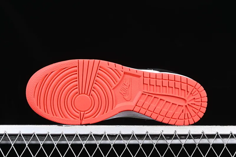 All categories Nk SB Dunk Series Nk SB Dunk Low low-top sneakers NBA x Nk Dunk Low EMB '75th Anniversary' NBA joint SB smashing backboard low-top sneakers DD3363-100
